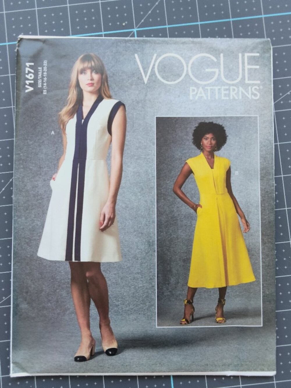 V1671 Vogue Pattern, 14-22, Misses' Dress, Uncut, FF, OOP
